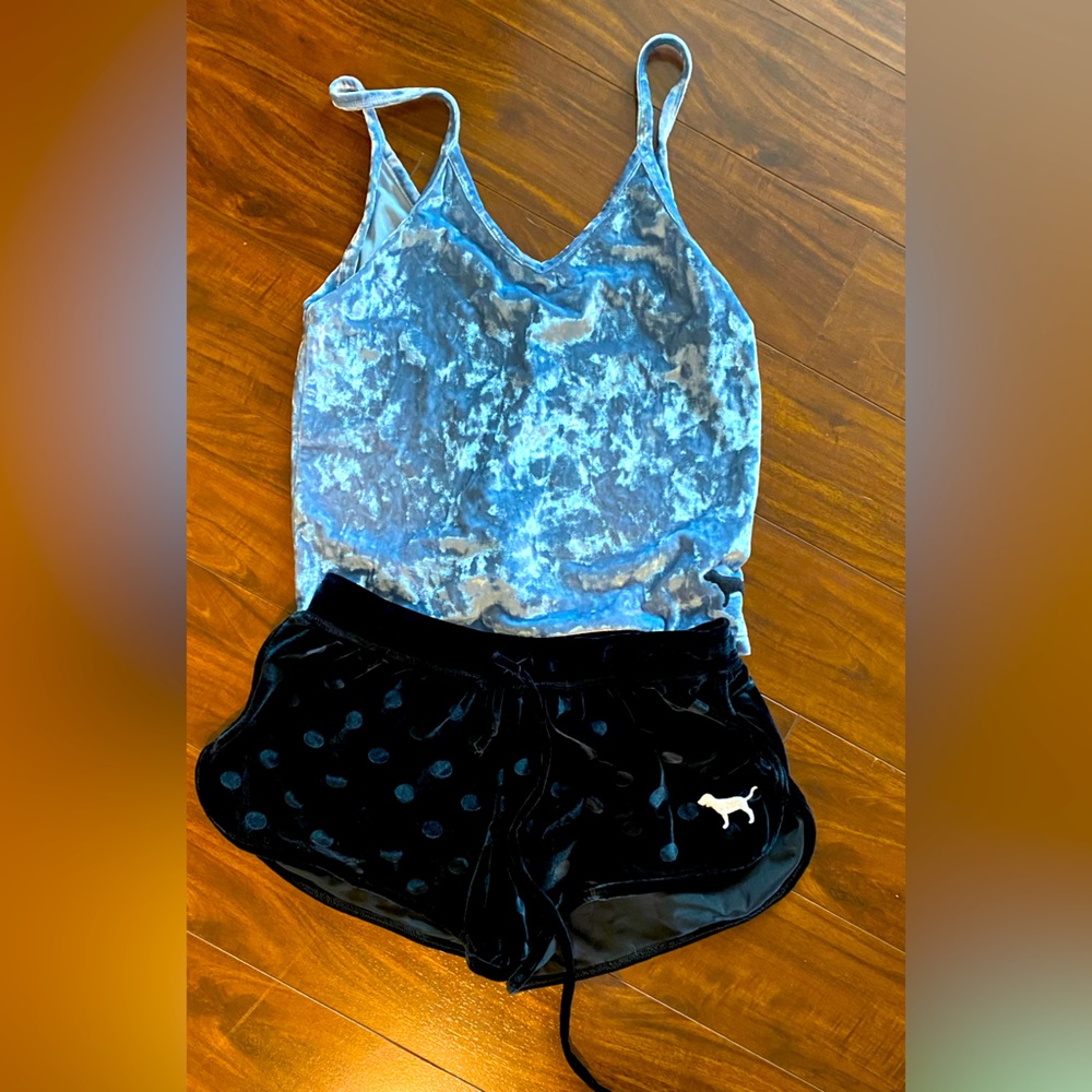 vs pink pajama set